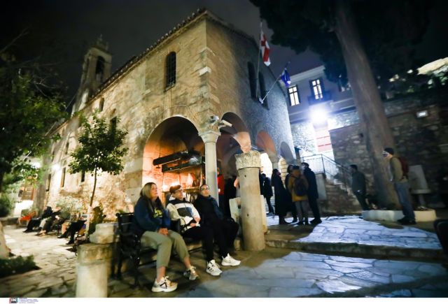 Κοροναϊός: 7.365 νέα κρούσματα και ακόμη 64 θάνατοι σήμερα