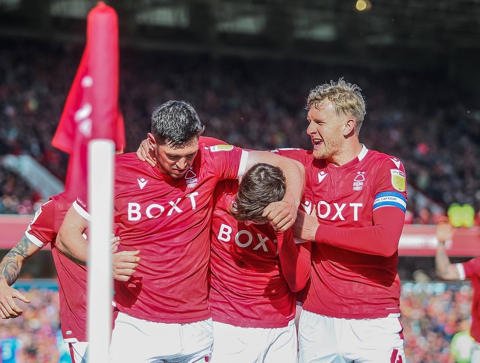 Χωρίς… φρένα η Νότιγχαμ, ανέβηκε τρίτη