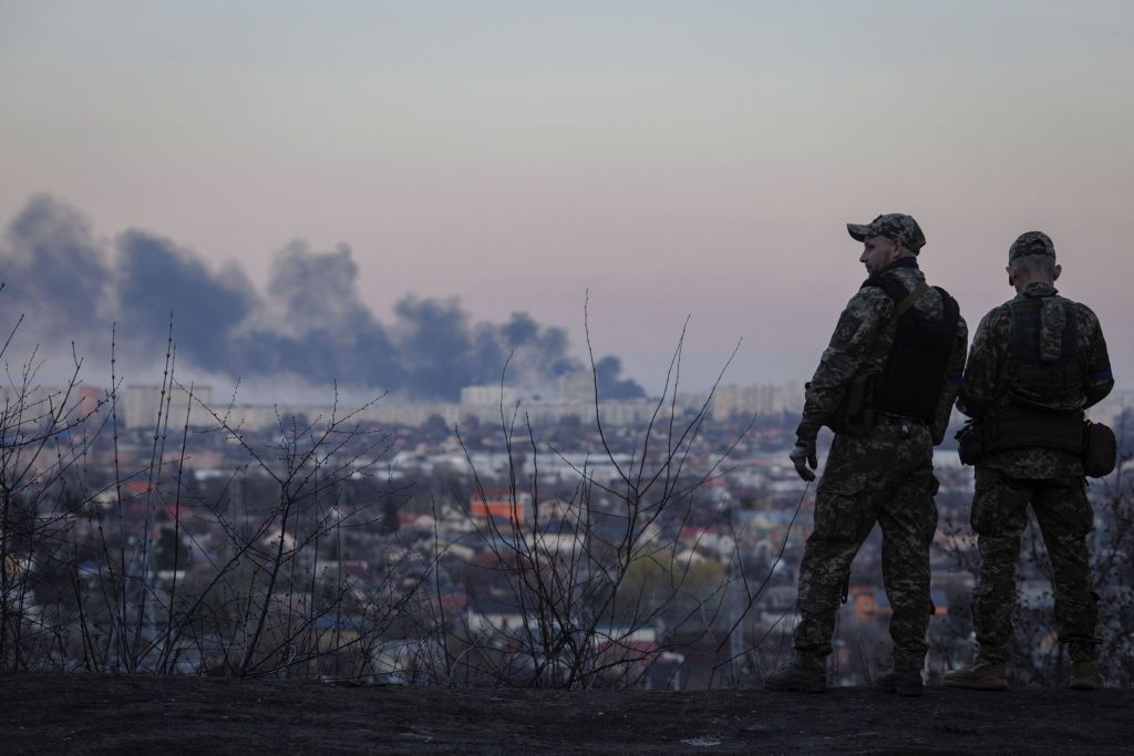 Πόλεμος στην Ουκρανία: Οι Ρώσοι ενισχύουν τις δυνάμεις τους στο Χάρκοβο – Η νέα φάση του πολέμου θα είναι αιματηρή