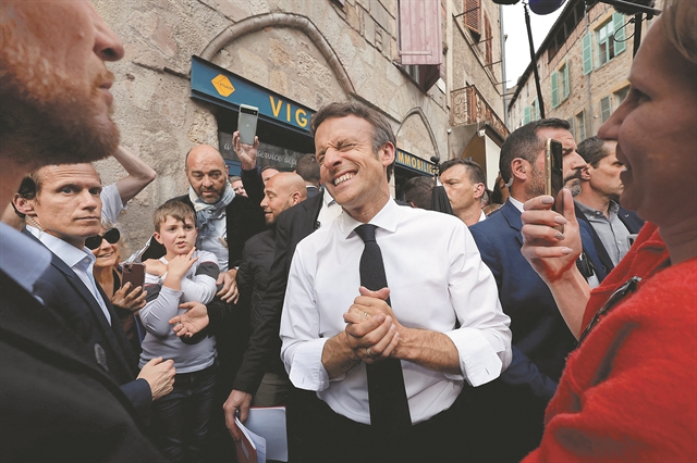 Ο Μακρόν και επίσημα ο… ανεπίσημος ηγέτης της ΕΕ