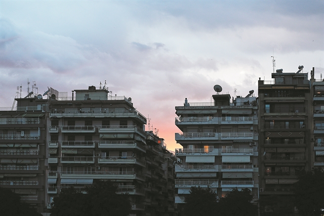 Ενα σούρουπο με δελτίο ειδήσεων