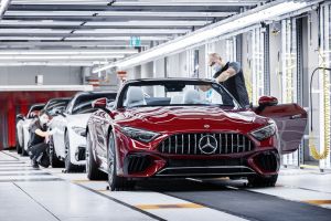 Οι Mercedes-AMG SL 55 4MATIC+ και SL 63 4MATIC+ στην ελληνική αγορά