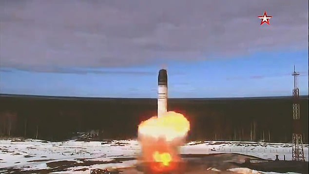 Η Ρωσία δοκίμασε το «ισχυρότερο πυρηνικό όπλο του πλανήτη»