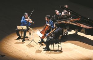 «Ενα μήνυμα ελπίδας και συμπαράστασης»