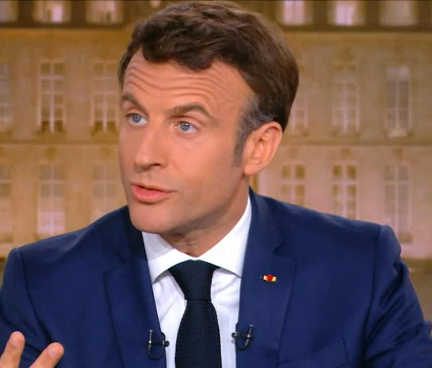 Ανοιχτός στην εφαρμογή προτάσεων από τα κόμματα της αριστεράς και των οικολόγων ο Εμανουέλ Μακρόν