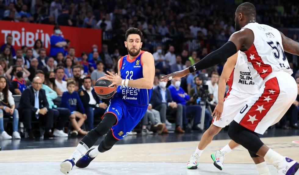 Αναντολού Έφες – Αρμάνι Μιλάνο 77-65