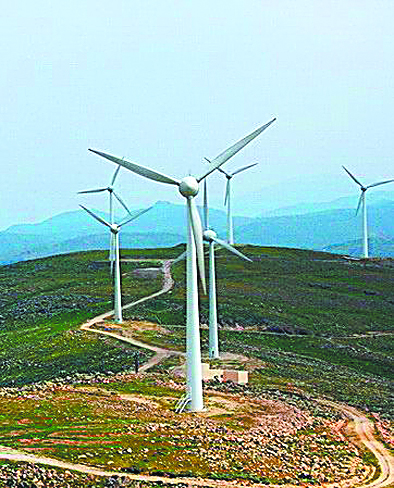 Μαζική στροφή στις ΑΠΕ για ενεργειακή επάρκεια