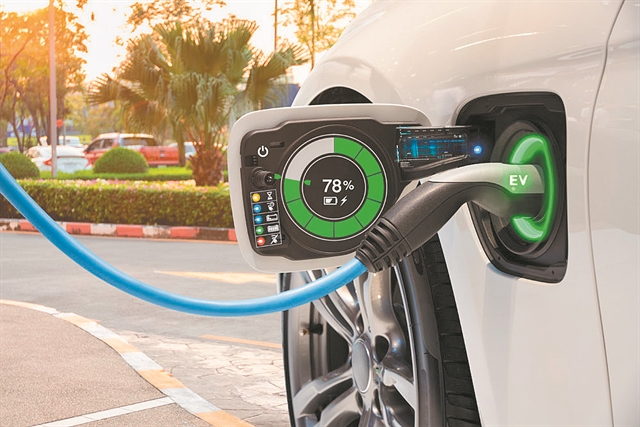 «Πατάνε γκάζι» τα υβριδικά