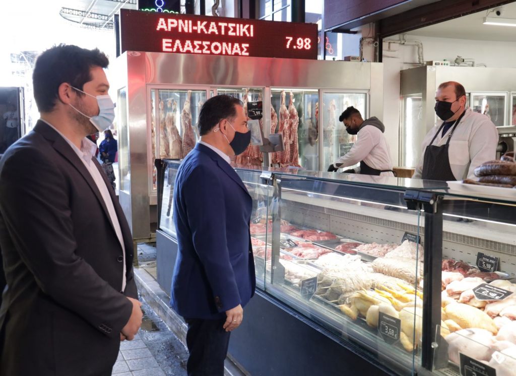 Γιατί πήγε τόσο πρωί στη Βαρβάκειο ο Αδωνις;