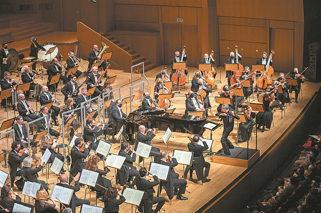 Μουσικοί της ΚΟΑ είπαν «όχι» στον Καβάκο για τη Μαριούπολη