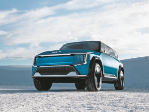 Η ναυαρχίδα επιτίθεται