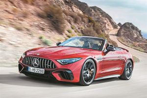 Στην ελληνική αγορά το σπορ μοντέλο