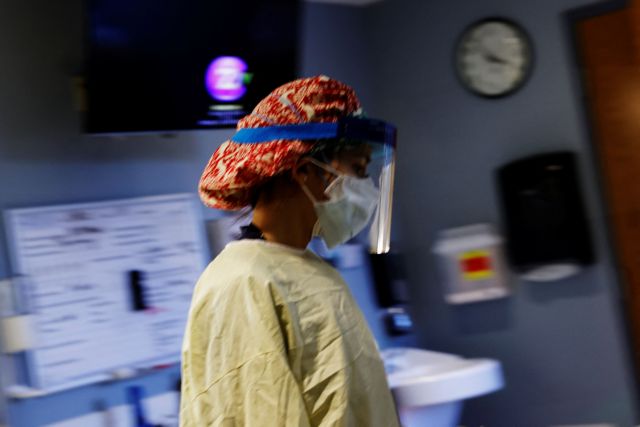 ΠΟΕΔΗΝ: Απλήρωτοι για τον Μάρτιο παραμένουν 4.000 υγειονομικοί