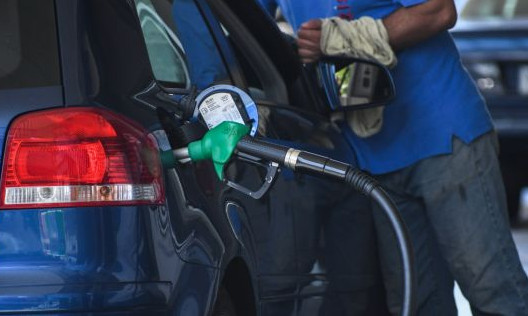Επιδότηση καυσίμων: Τι πρέπει να προσέξουν οι δικαιούχοι | tanea.gr