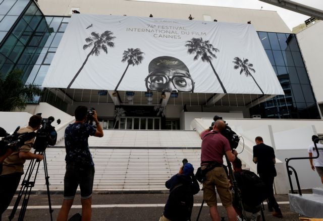 Γνωστός Έλληνας τραγουδιστής πρωταγωνιστής στο Φεστιβάλ των Καννών