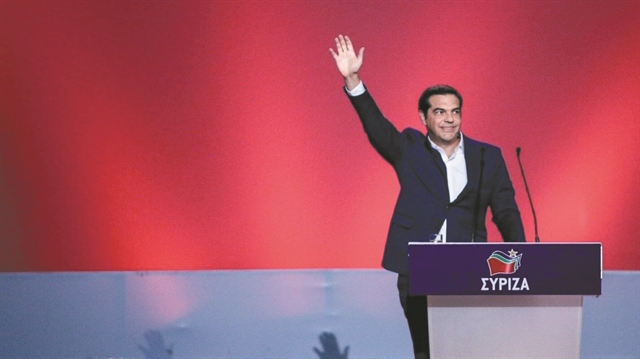 Αλλάζουν βήματα στον χορό των συνεδρίων