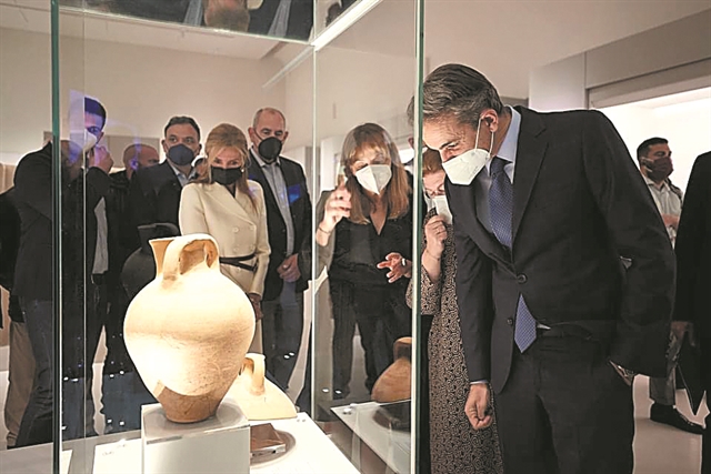 «Πολεμικό επεισόδιο» και στη λήξη του συνεδρίου