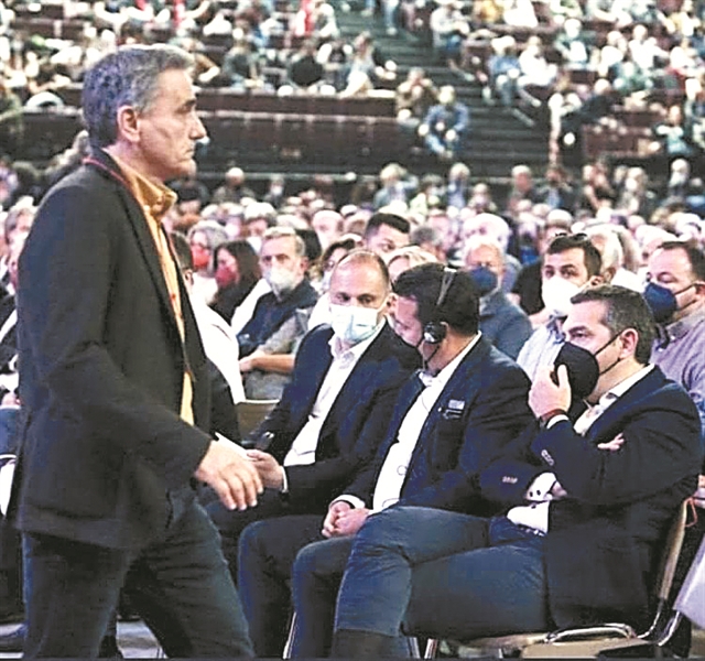 Στα ντεκ η συντρόφισσα Χρυσοβελώνη