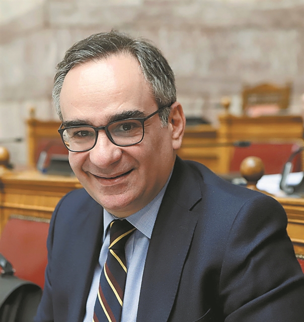 «Το εμβόλιο είναι το μεγάλο μας όπλο      στη μάχη κατά του κορωνοϊού»