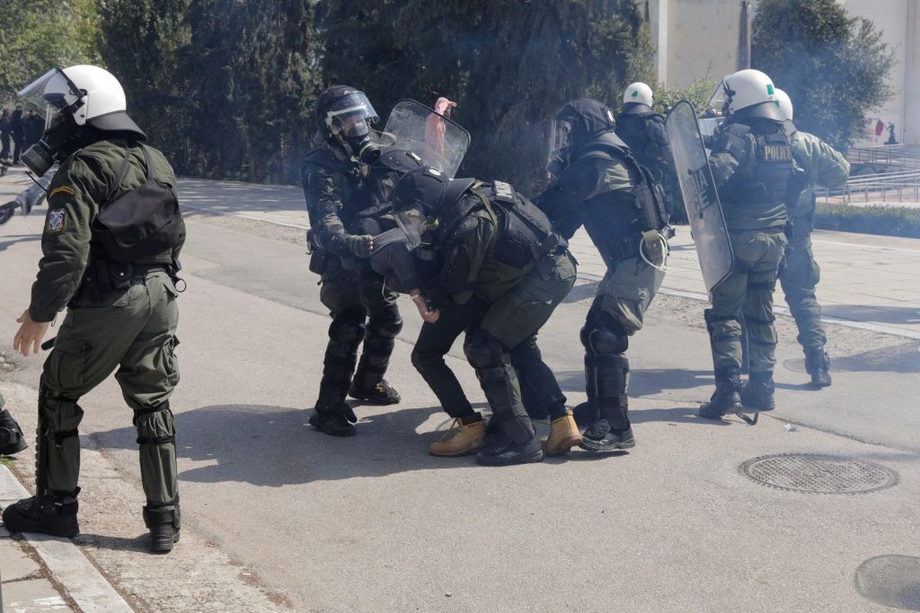 Θεσσαλονίκη: Δύο συλλήψεις για τα επεισόδια στο ΑΠΘ