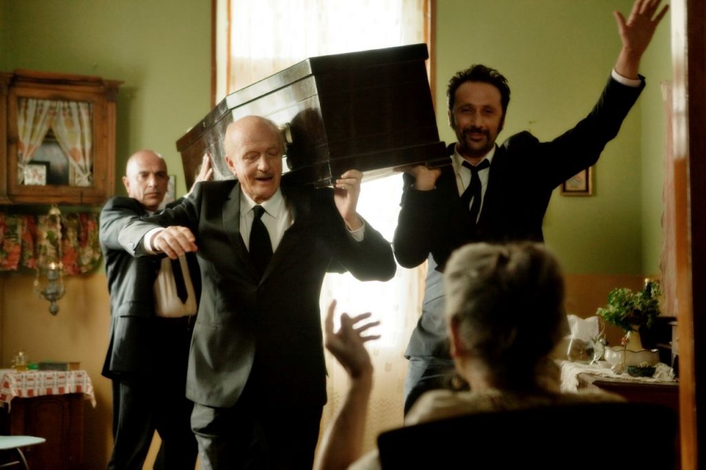 Τα «Τέσσερα μαύρα κοστούμια» του Ρένου Χαραλαμπίδη σε ένα ξεχωριστό μουσικό happening στο ΜΜΑ