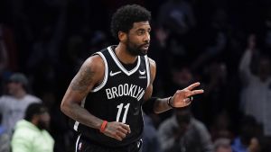 Νέα απίστευτη επίθεση του Κάιρι Ιρβινγκ στους Σέλτικς