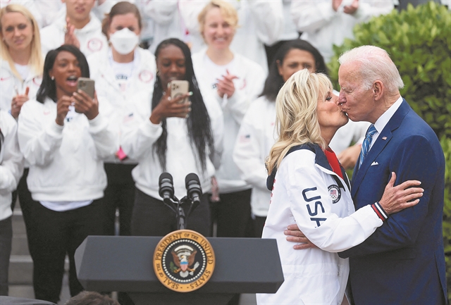 Γηράσκει αεί διδασκόμενος