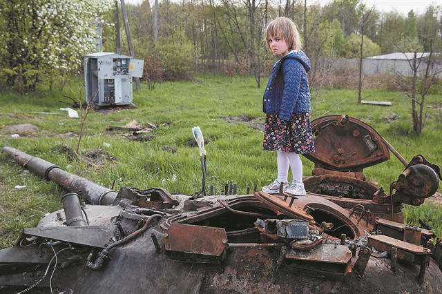 Τρία σενάρια για το τέλος του πολέμου