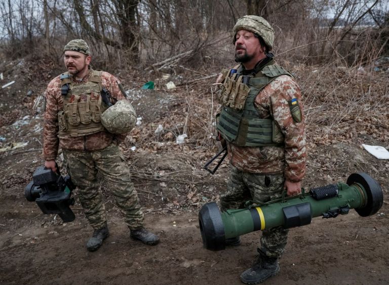 Ζοζέπ Μπορέλ: Νέα στρατιωτική βοήθεια 500 εκατομμυρίων ευρώ θα δοθεί στην Ουκρανία | tanea.gr