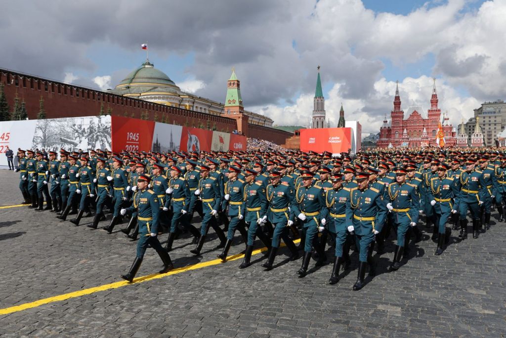 Ρωσία: «Επίδειξη δύναμης» με 11.000 στρατιώτες στην Κόκκινη Πλατεία