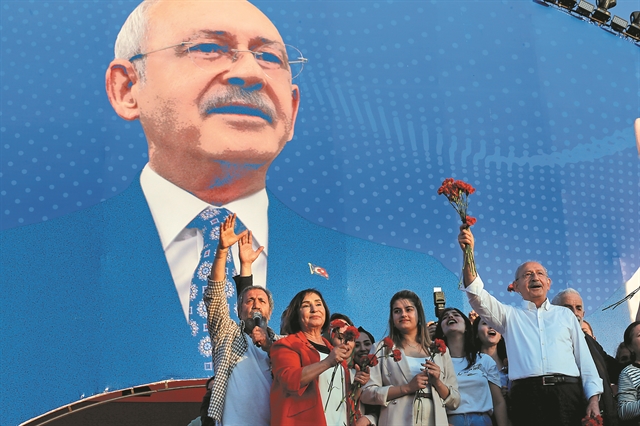 Ο Ερντογάν «επιβάλλει» τον αντίπαλό του στις εκλογές