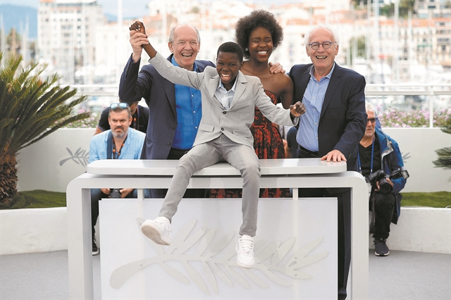 Μόνοι μαχητές σ’ έναν κόσμο βίαιο και κακό