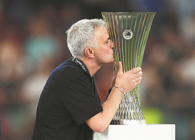 Ενα τιτίβισμα έπειτα από καιρό