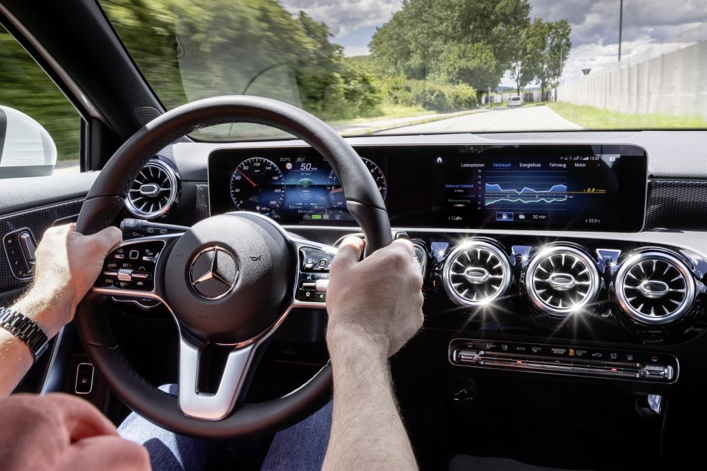Πράσινο φως για την αυτόνομη οδήγηση από τη Mercedes-Benz