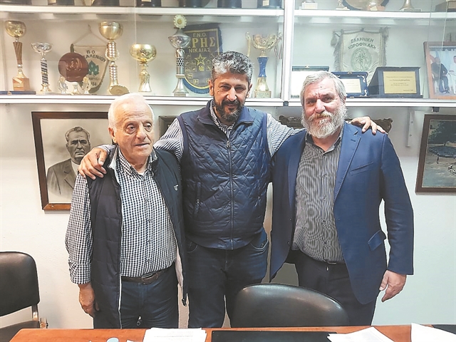 «Ζ» μόνο στη στολή του… Ζορό!