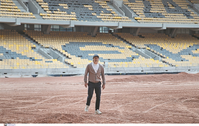 Ψάχνει τον «μαέστρο»