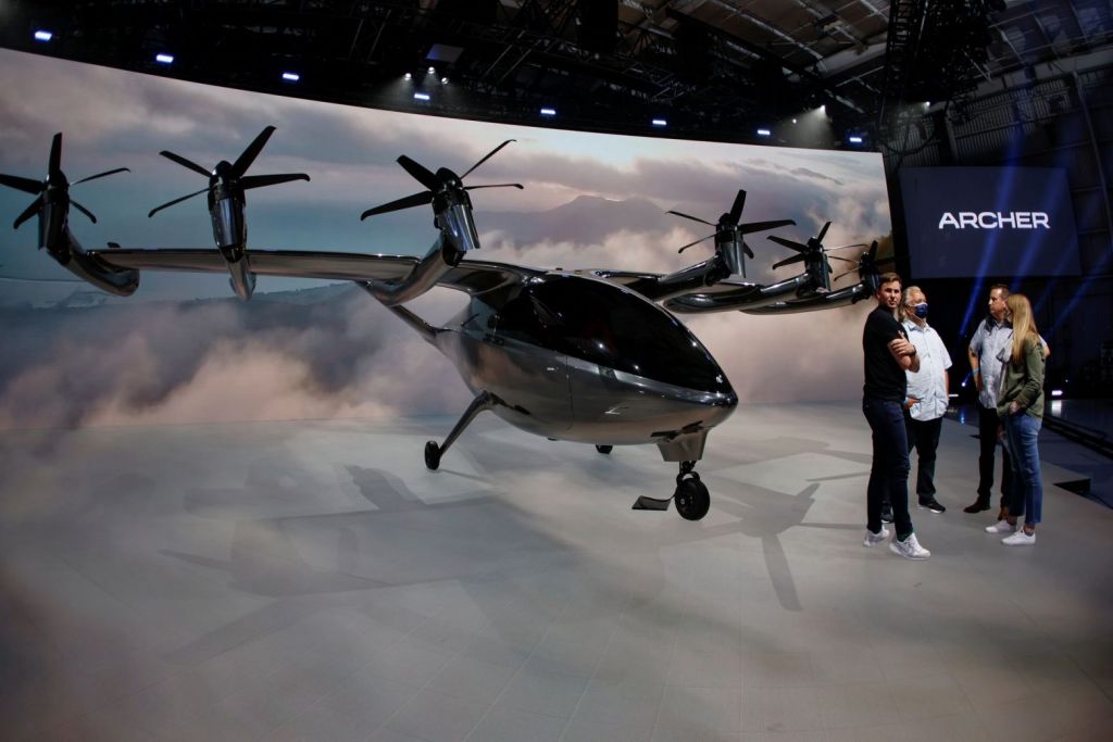 Ιπτάμενα ταξί: Κανονιστικό πλαίσιο για την αδειοδότηση πιλότων ετοιμάζουν οι ΗΠΑ