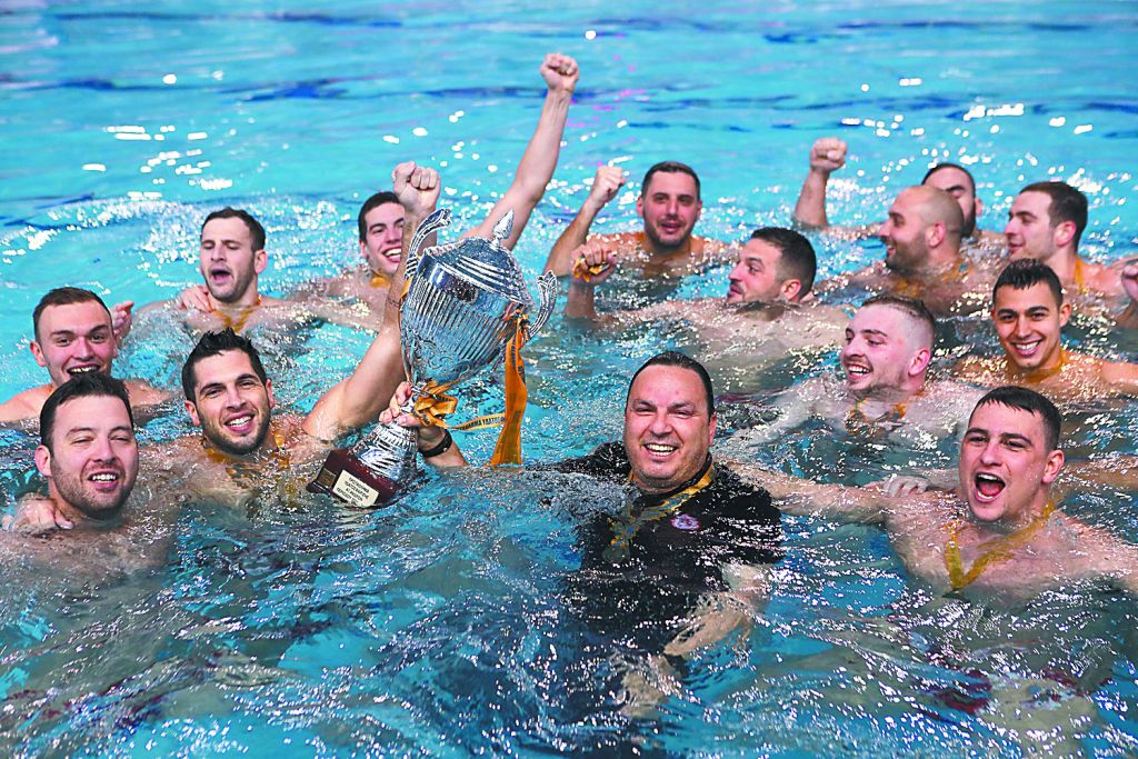 Αιώνιος πρωταθλητής