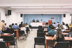 Φούντωσε ξανά ο εμφύλιος για τους «κυρ Παντελήδες»