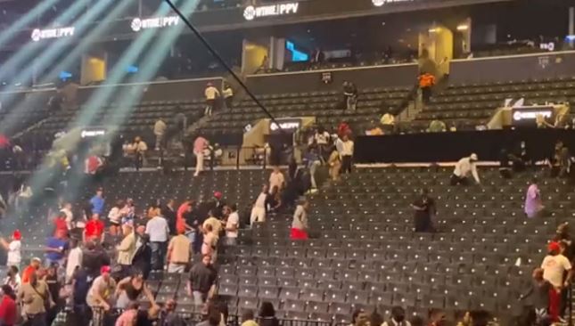 Πανικός σε στάδιο του Μπρούκλιν μετά από ψευδή συναγερμό για ένοπλο