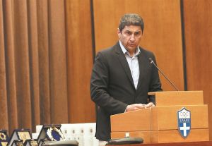 Αλλοι ναι, άλλοι όχι, κι άλλοι παραδόξως «παρών»…