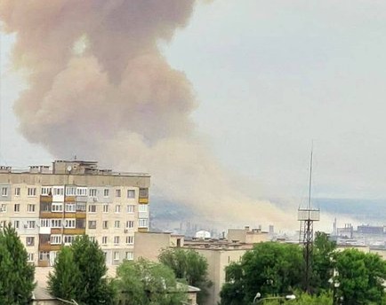 Δεξαμενή νιτρικού οξέος χτύπησαν οι Ρώσοι στο Σεβεροντονέτσκ