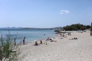 Σάκης Αρναούτογλου: «Πλοκάμια» ζέστης φτάνουν στην Ελλάδα