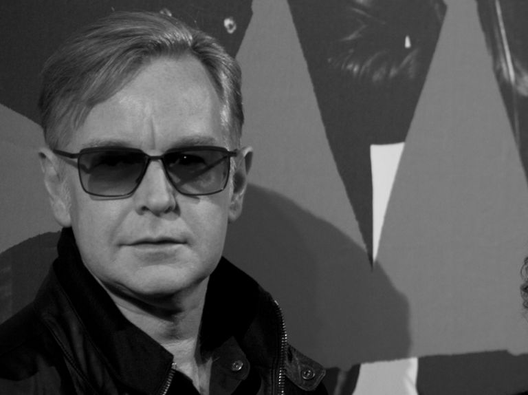 Άντι Φλέτσερ: Πέθανε το ιδρυτικό μέλος των Depeche Mode | tanea.gr
