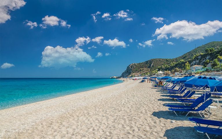 Γαλάζιες σημαίες: Στη δεύτερη θέση παγκοσμίως η Ελλάδα για τις καλύτερες παραλίες | tanea.gr