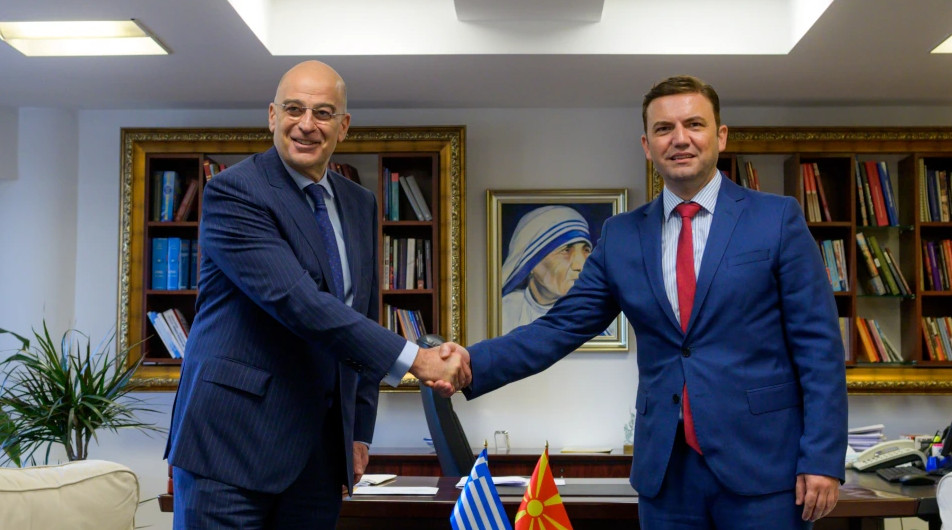 Δένδιας: Θα στηρίξουμε την ευρωπαϊκή προοπτική της Β. Μακεδονίας