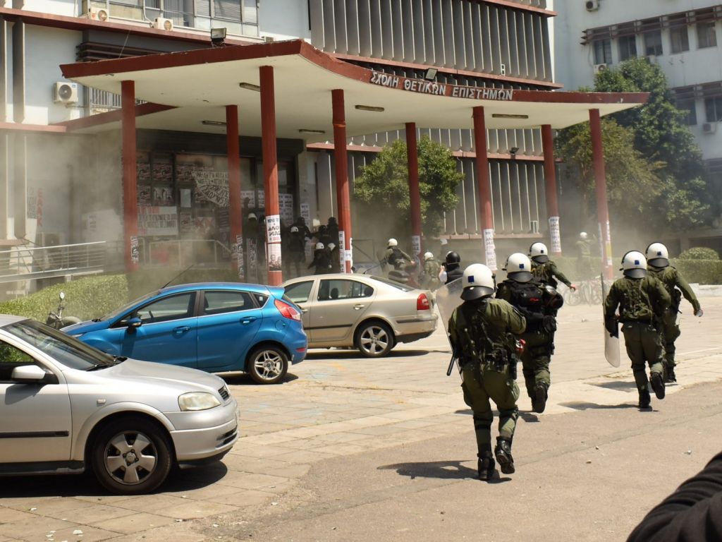 Θεσσαλονίκη: Δίωξη για πλημμελήματα στους δύο συλληφθέντες στα επεισόδια του ΑΠΘ
