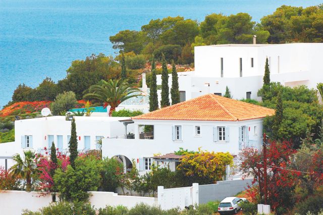 Ανατροπές φέρνει το Airbnb – Πίνακας με τιμές για τη σεζόν