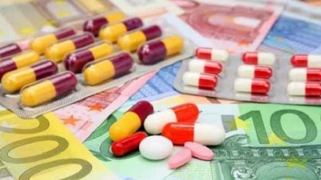 Τροπολογία για τη φαρμακευτική δαπάνη, προανήγγειλε ο Πλεύρης