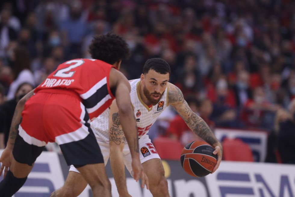 Ολυμπιακός προς Τζέιμς και Μονακό: Τιμή μας που βρεθήκαμε αντιμέτωποι